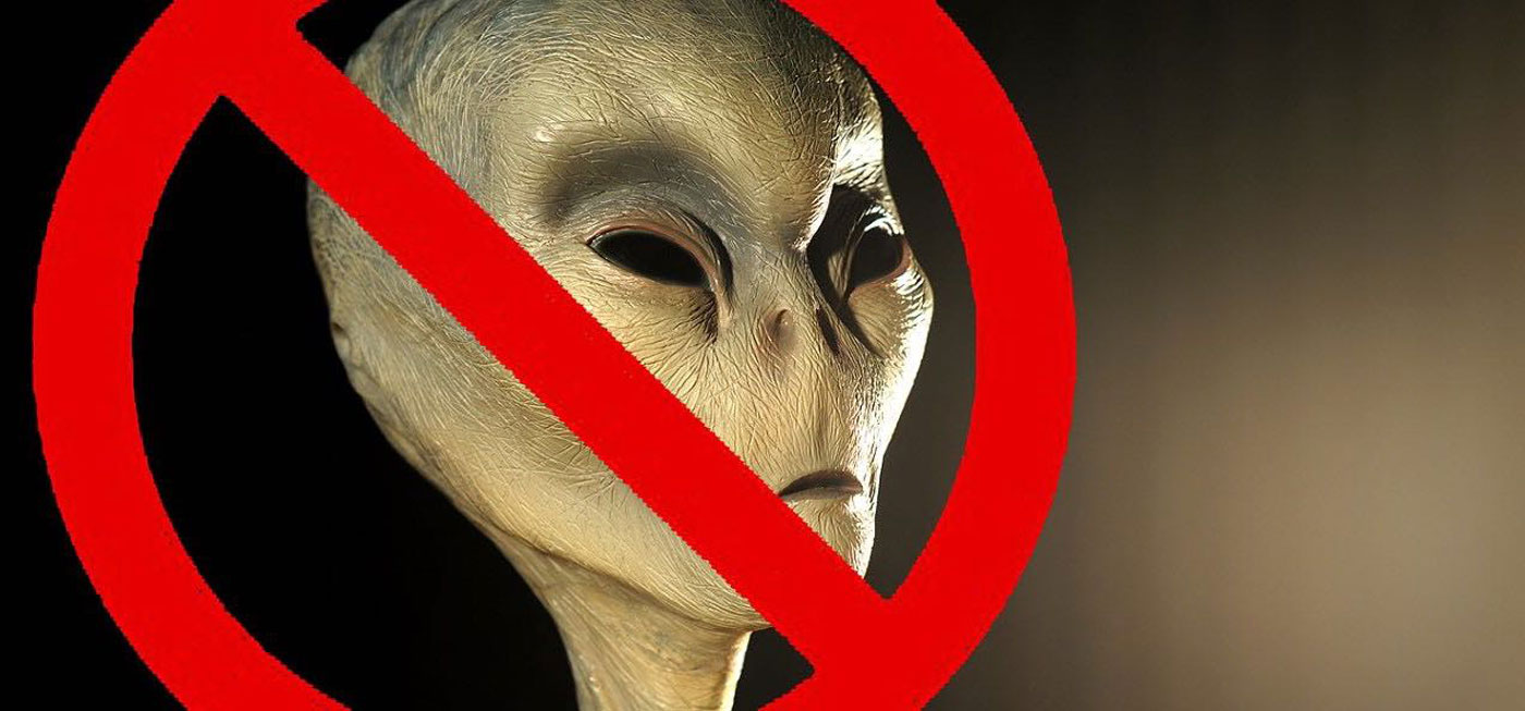 Alien Head with "No Symbol" in red in front of it.