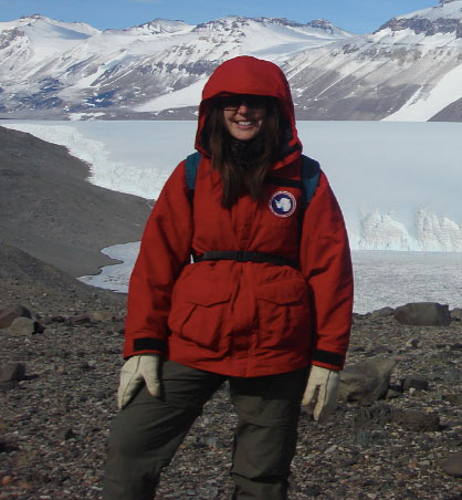 Photo of Dr. Jennifer Heldmann