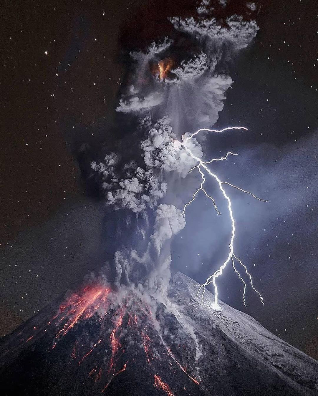 Lightning over Colima, Mexico