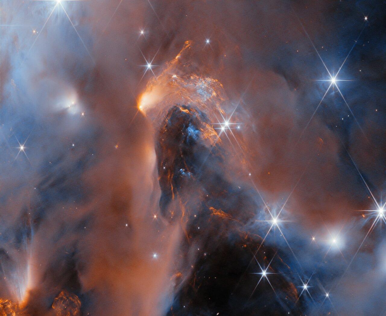 Peeking into Perseus' Terra Sirenum