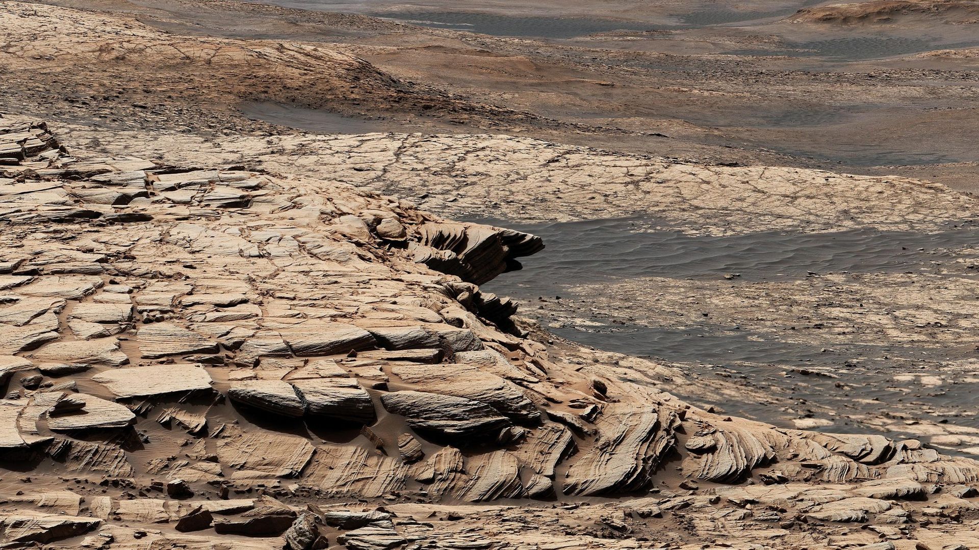 Curiosity's View From the Top of the Greenheugh Pediment