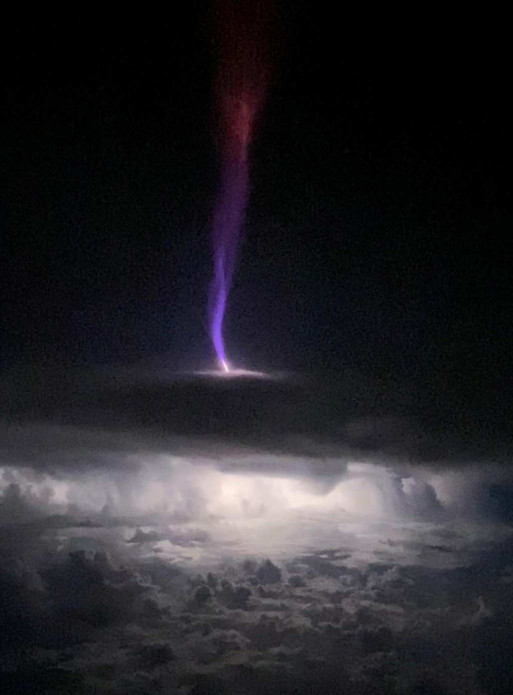 Jet Lightning