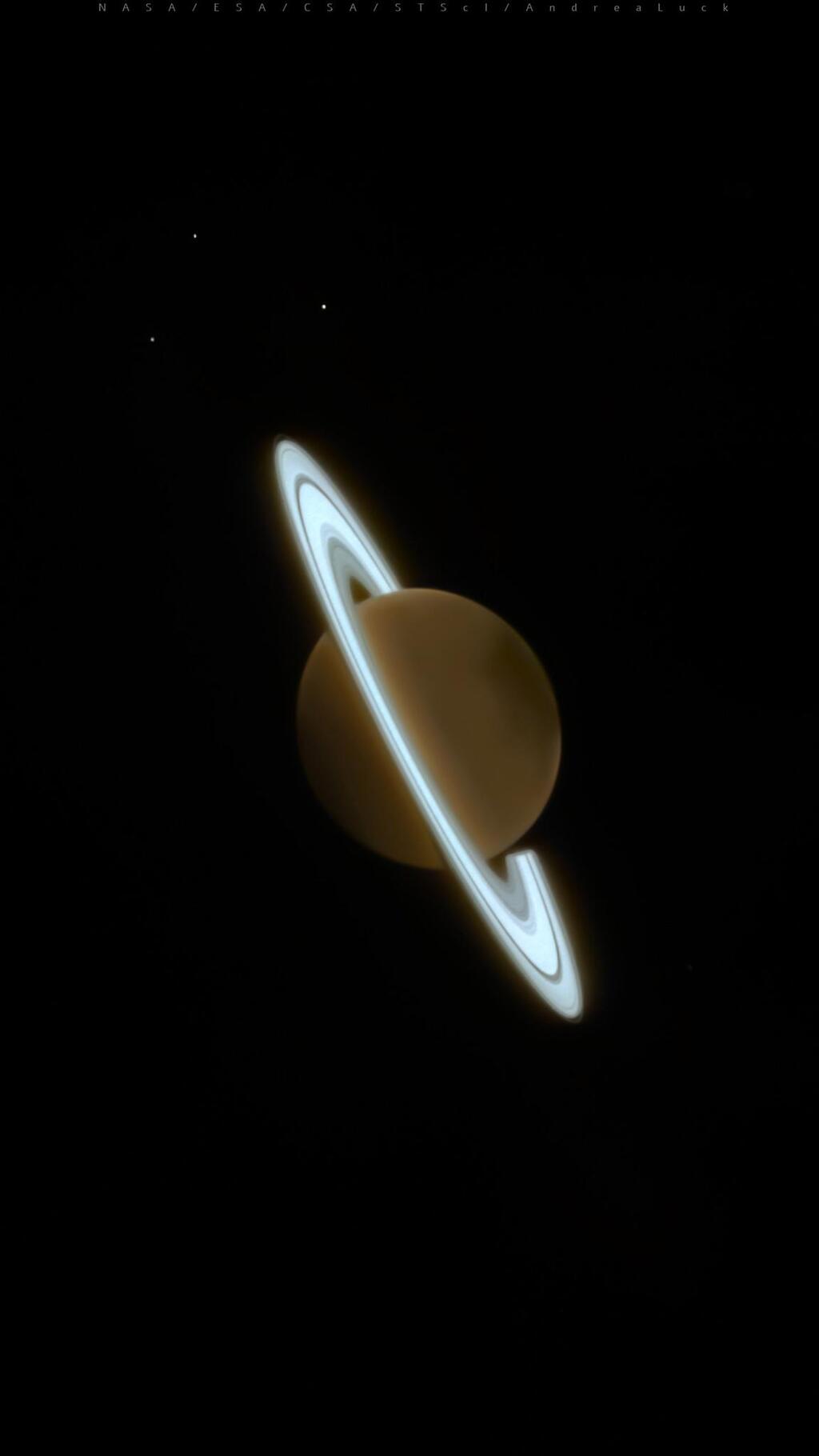 Wallpaper Wednesday - Saturn in Infrared
