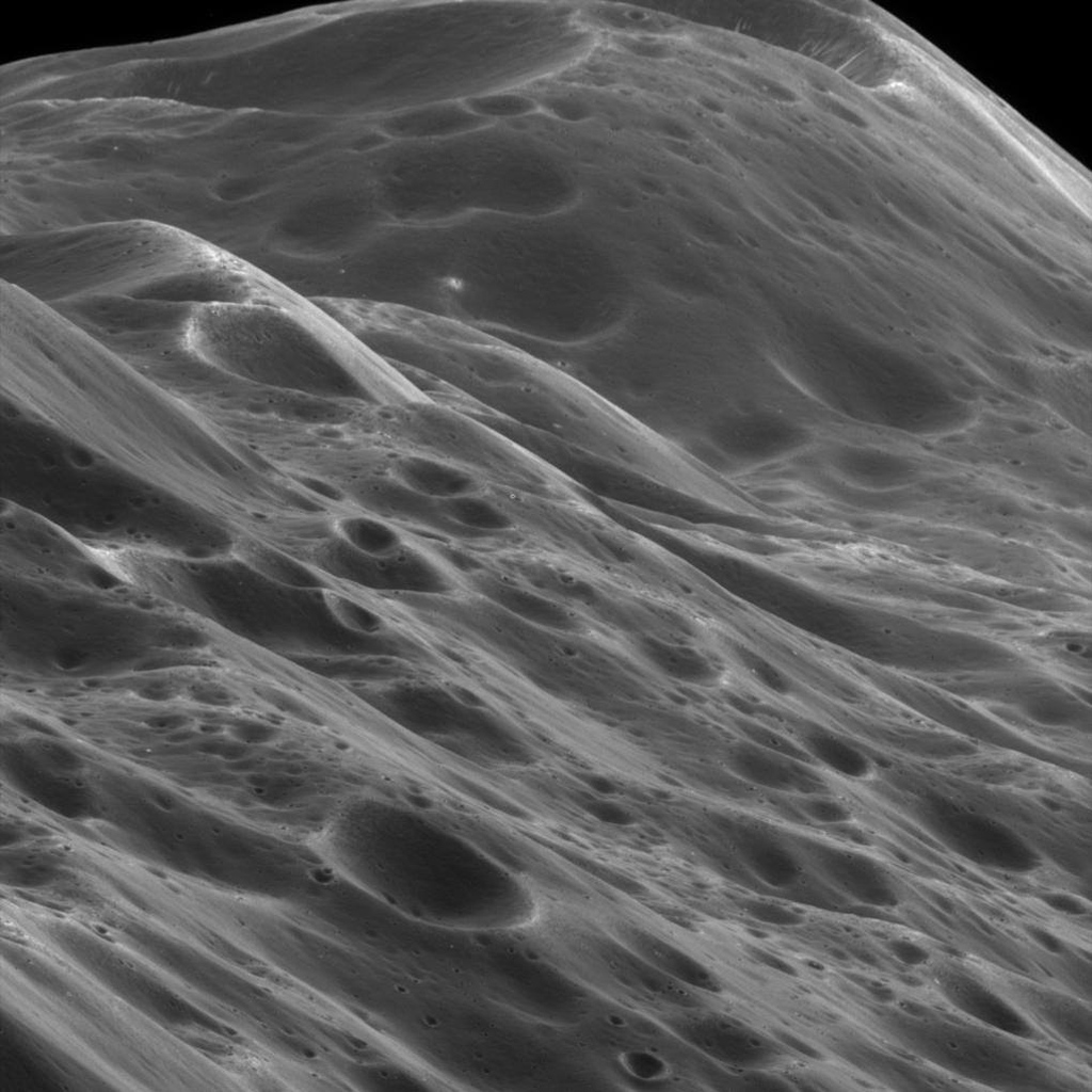 Iapetus