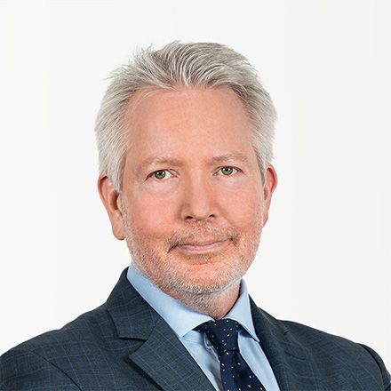 Lewis Pinault